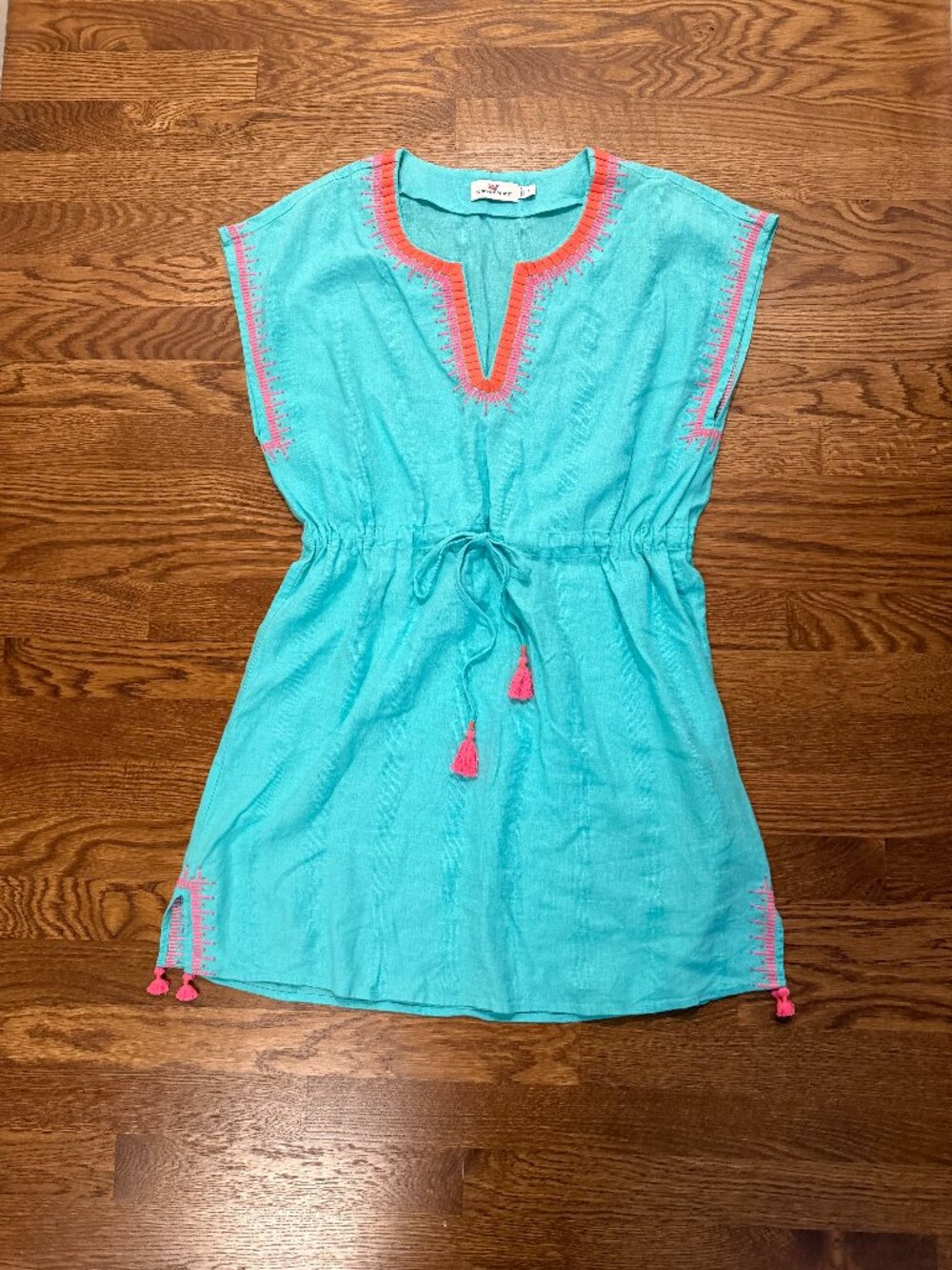Vineyard Vines Cover-Up – Size Small